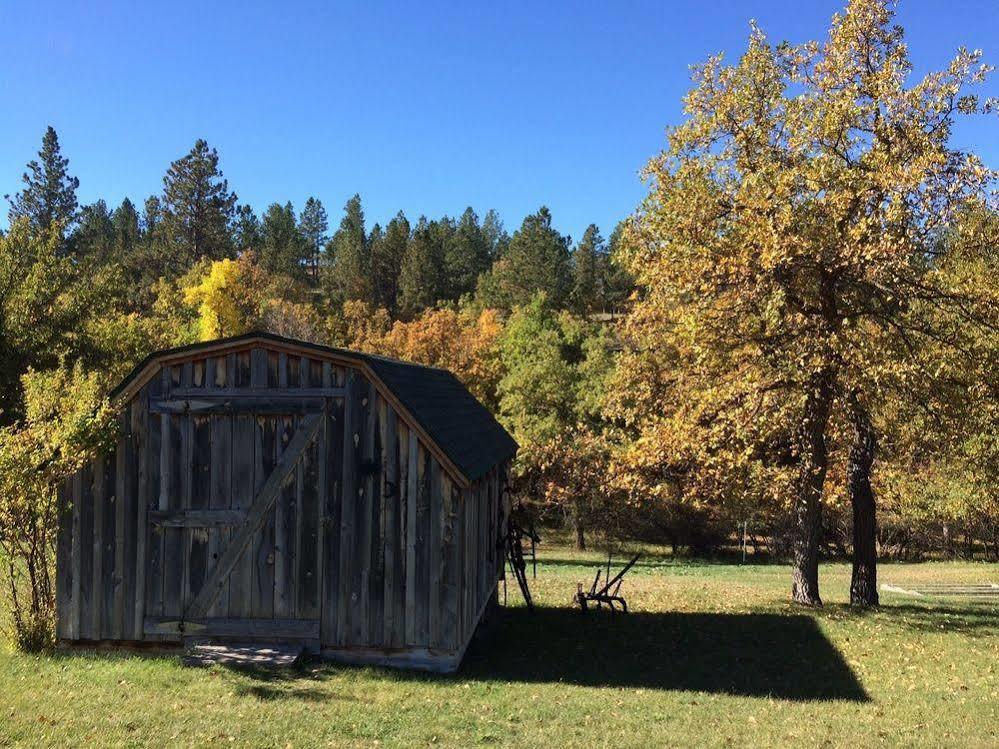 Lytle Creek Inn Bed And Breakf Devils Tower ภายนอก รูปภาพ